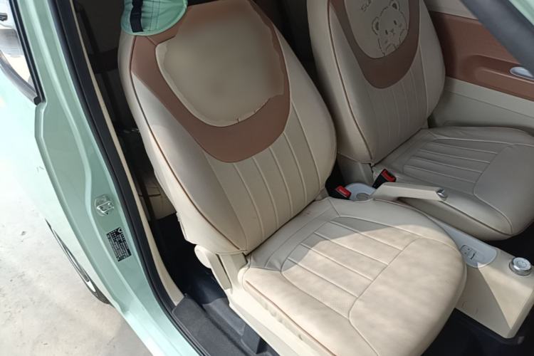 Used Wuling Hongguang MINIEV 2024 3rd Generation 215km Youth Edition Right Front Seat