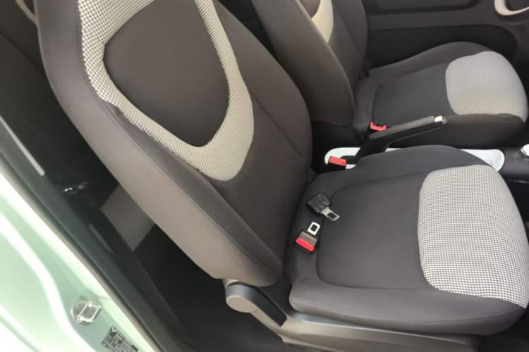 Used Wuling Hongguang MINIEV 2024 3rd Generation 215km Youth Edition Right Front Seat