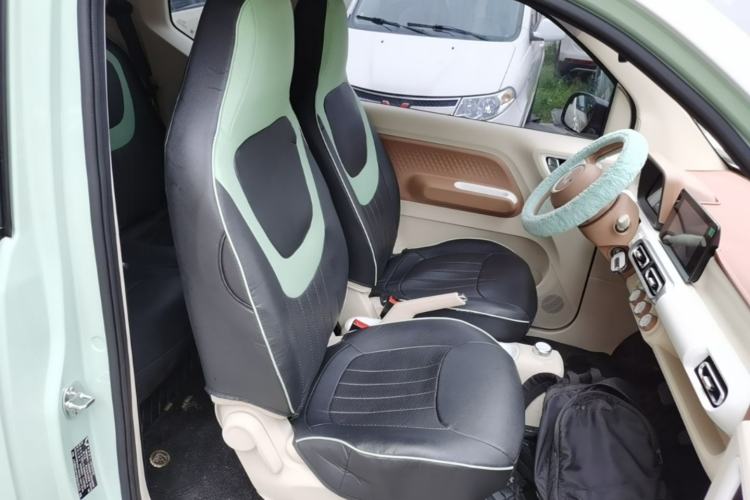Used Wuling Hongguang MINIEV 2024 3rd Generation 170 km Right Front Seat
