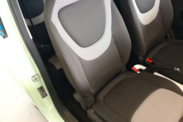 Used Wuling Hongguang MINIEV 2024 3rd Generation 215km Advanced Version Right Front Seat
