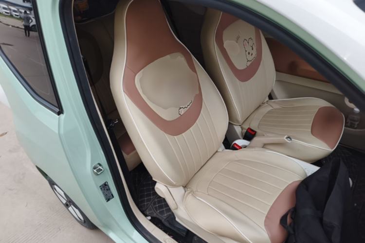 Used Wuling Hongguang MINIEV 2024 3rd Generation 215km Advanced Version Right Front Seat