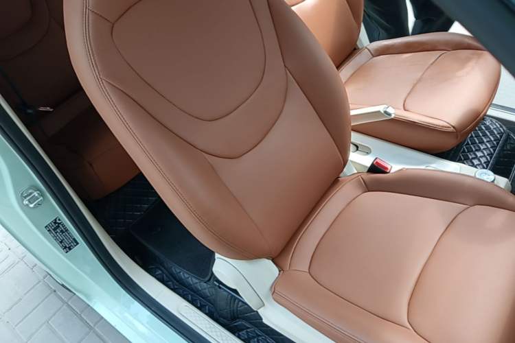 Used Wuling Hongguang MINIEV 2024 3rd Generation 215km Youth Edition Right Front Seat