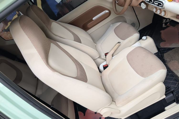 Used Wuling Hongguang MINIEV 2024 3rd Generation 215km Advanced Version Right Front Seat