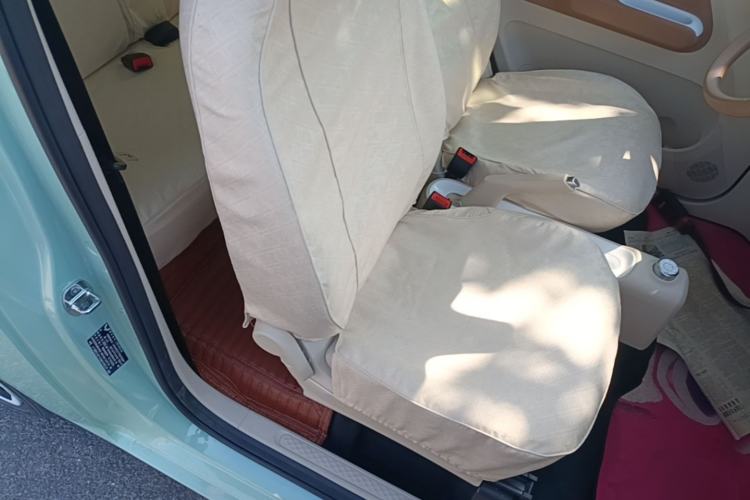 Used Wuling Hongguang MINIEV 2024 3rd Generation 215km Youth Edition Right Front Seat