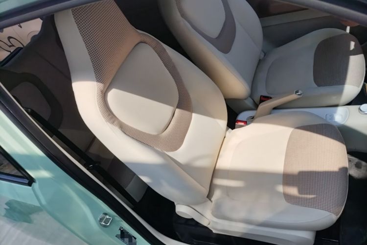 Used Wuling Hongguang MINIEV 2024 3rd Generation 215km Advanced Version Right Front Seat