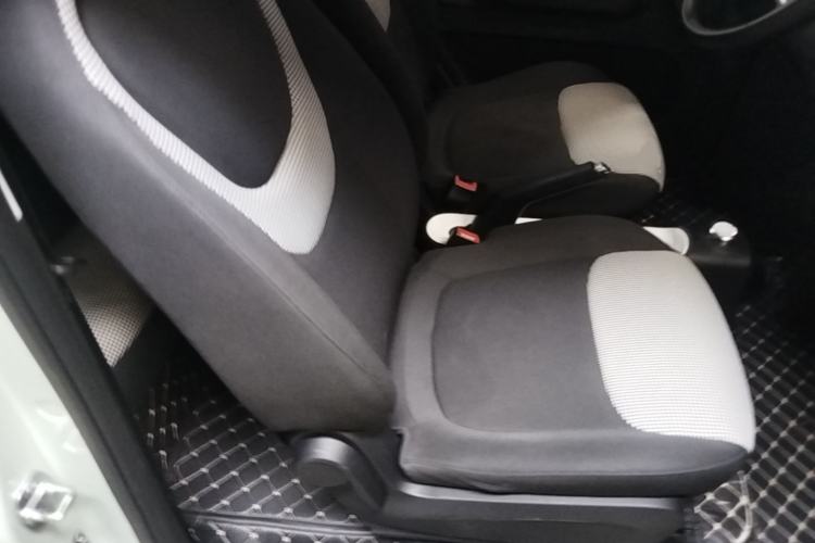 Used Wuling Hongguang MINIEV 2024 3rd Generation 215km Advanced Version Right Front Seat