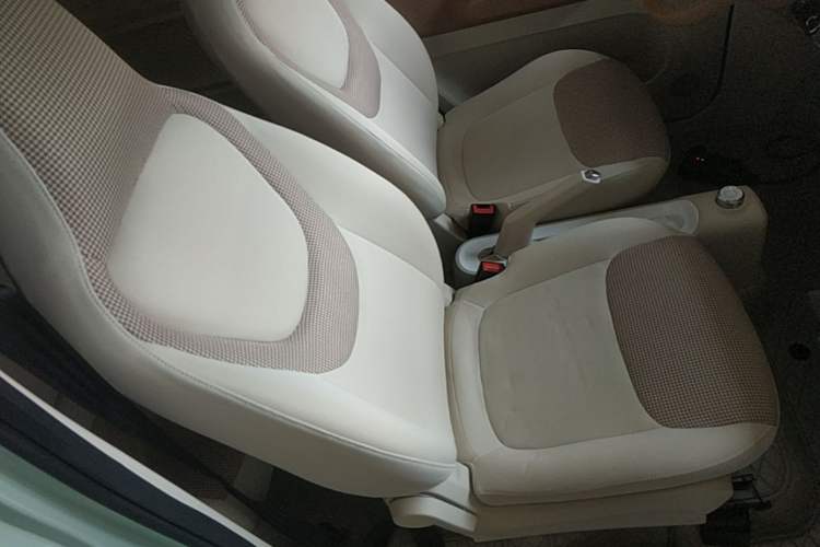 Used Wuling Hongguang MINIEV 2024 3rd Generation 215km Youth Edition Right Front Seat