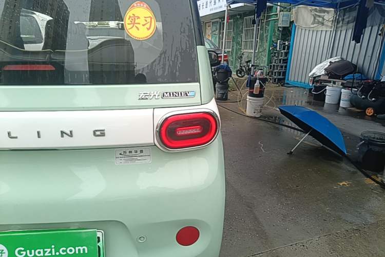 Used Wuling Hongguang MINIEV 2024 3rd Generation 215km Advanced Version Right Rear Taillight