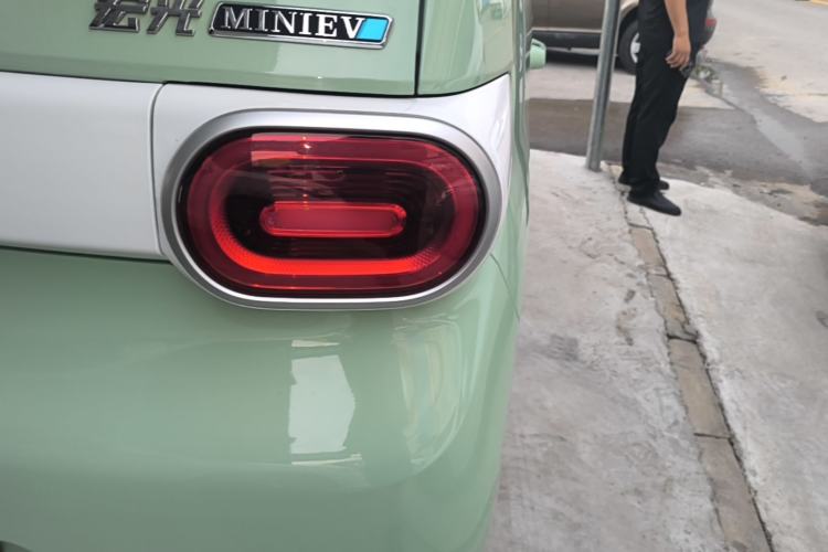 Used Wuling Hongguang MINIEV 2024 3rd Generation 215km Youth Edition Right Rear Taillight