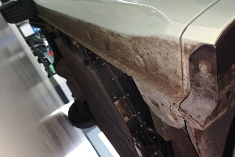 Used Wuling Hongguang MINIEV 2024 3rd Generation 215km Advanced Version Right Side Sill