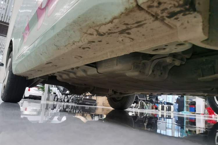 Used Wuling Hongguang MINIEV 2024 3rd Generation 215km Advanced Version Right Side Sill