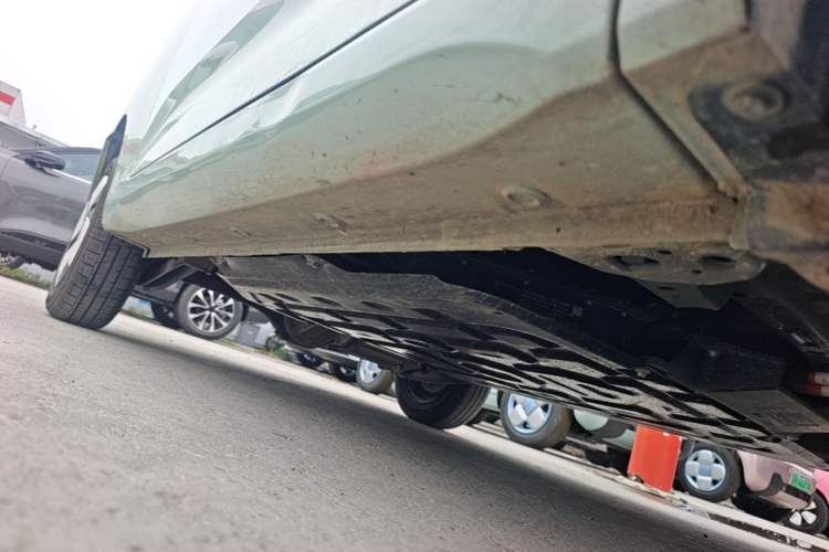Used Wuling Hongguang MINIEV 2024 3rd Generation 215km Advanced Version Right Side Sill