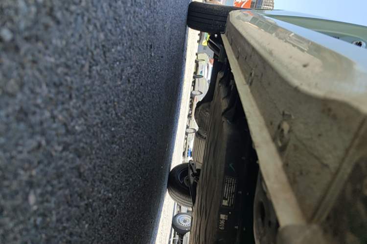 Used Wuling Hongguang MINIEV 2024 3rd Generation 215km Youth Edition Right Side Sill