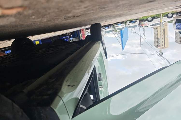 Used Wuling Hongguang MINIEV 2024 3rd Generation 215km Advanced Version Right Side Sill