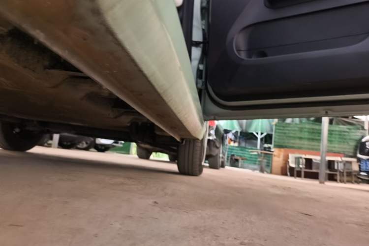 Used Wuling Hongguang MINIEV 2024 3rd Generation 215km Youth Edition Right Side Sill