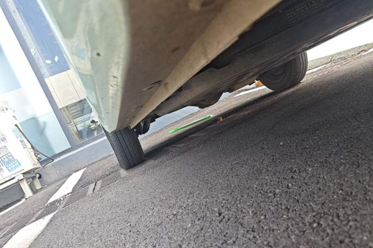 Used Wuling Hongguang MINIEV 2024 3rd Generation 215km Advanced Version Right Side Sill