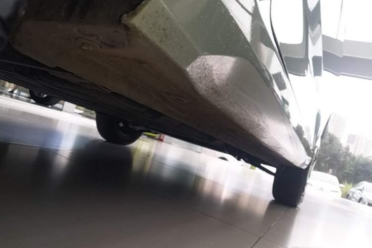 Used Wuling Hongguang MINIEV 2024 3rd Generation 215km Advanced Version Right Side Sill