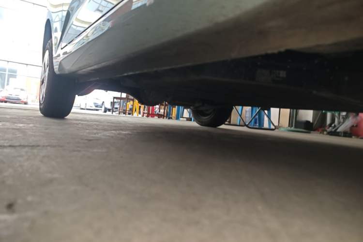 Used Wuling Hongguang MINIEV 2024 3rd Generation 215km Advanced Version Right Side Sill