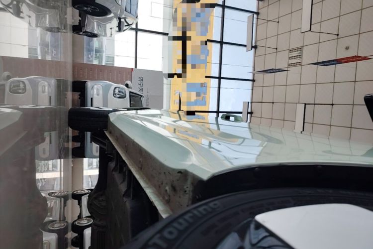 Used Wuling Hongguang MINIEV 2024 3rd Generation 215km Advanced Version Right Side Sill
