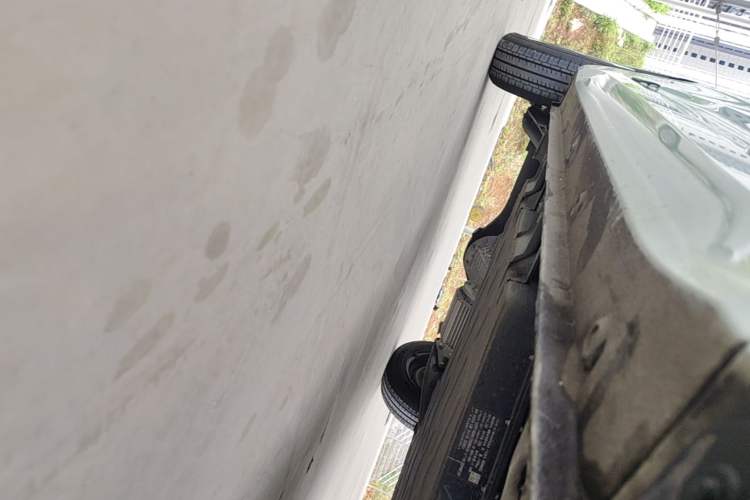Used Wuling Hongguang MINIEV 2024 3rd Generation 215km Youth Edition Right Side Sill