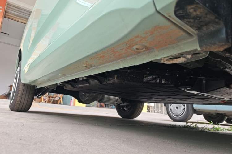 Used Wuling Hongguang MINIEV 2024 3rd Generation 215km Youth Edition Right Side Sill