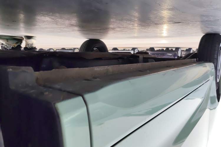 Used Wuling Hongguang MINIEV 2024 3rd Generation 170 km Right Side Sill