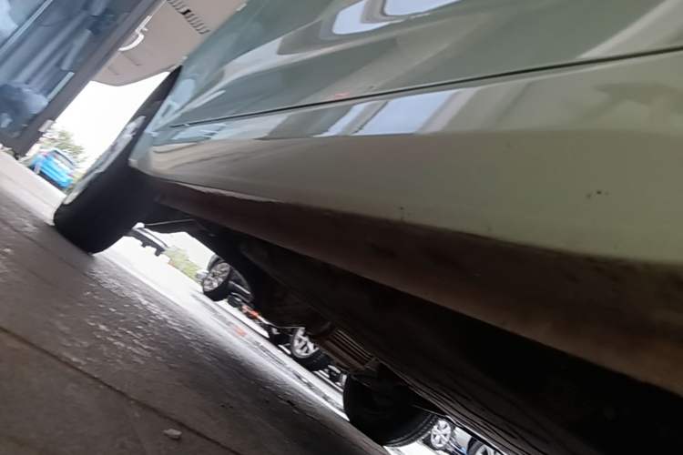 Used Wuling Hongguang MINIEV 2024 3rd Generation 170 km Right Side Sill
