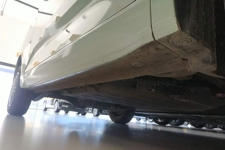 Used Wuling Hongguang MINIEV 2024 3rd Generation 215km Youth Edition Right Side Sill