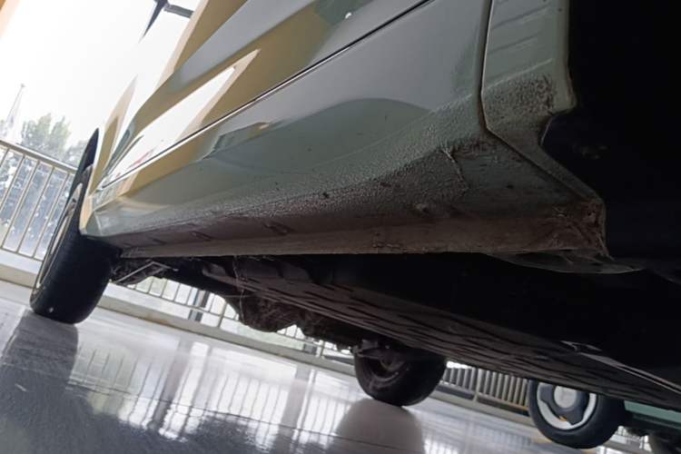 Used Wuling Hongguang MINIEV 2024 3rd Generation 215km Youth Edition Right Side Sill