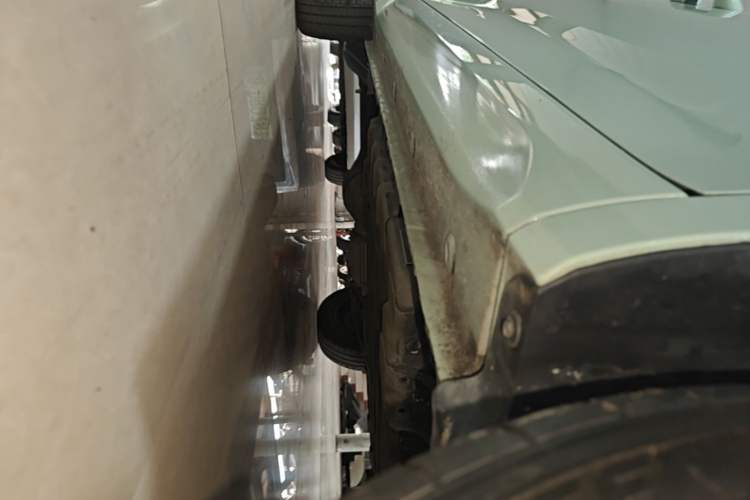 Used Wuling Hongguang MINIEV 2024 3rd Generation 215km Advanced Version Right Side Sill