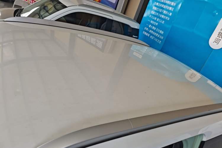 Used Wuling Hongguang MINIEV 2024 3rd Generation 215km Advanced Version Roof