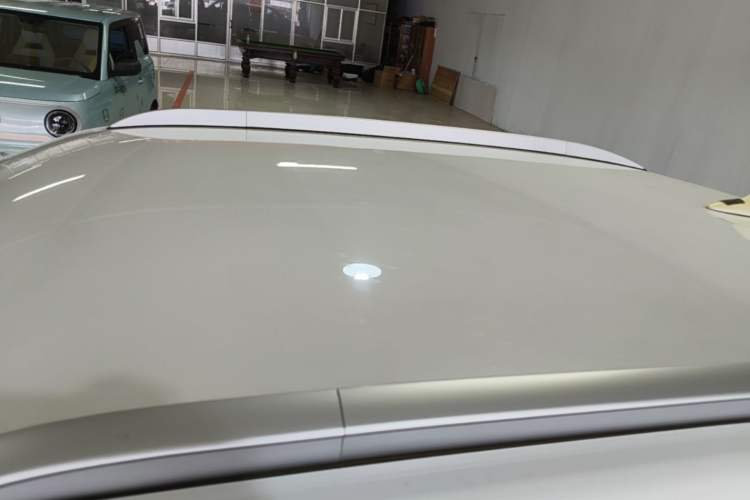 Used Wuling Hongguang MINIEV 2024 3rd Generation 215km Advanced Version Roof