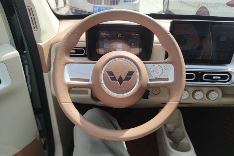 Used Wuling Hongguang MINIEV 2024 3rd Generation 215km Youth Edition Steering Wheel