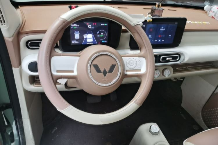 Used Wuling Hongguang MINIEV 2024 3rd Generation 215km Advanced Version Steering Wheel