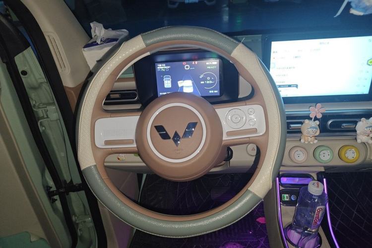 Used Wuling Hongguang MINIEV 2024 3rd Generation 215km Youth Edition Steering Wheel