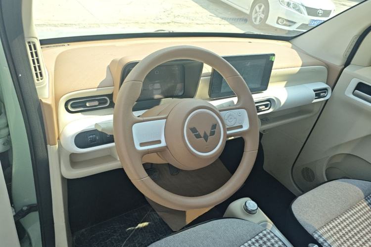 Used Wuling Hongguang MINIEV 2024 3rd Generation 215km Advanced Version Steering Wheel