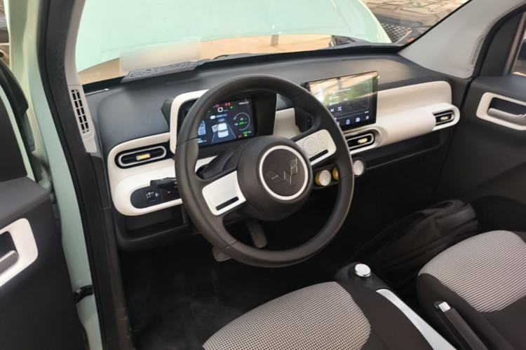 Used Wuling Hongguang MINIEV 2024 3rd Generation 215km Youth Edition Steering Wheel
