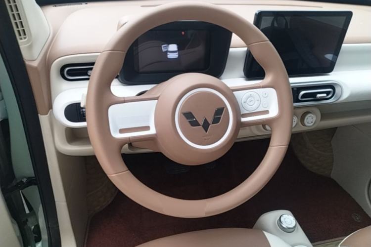 Used Wuling Hongguang MINIEV 2024 3rd Generation 215km Advanced Version Steering Wheel
