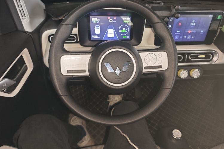 Used Wuling Hongguang MINIEV 2024 3rd Generation 215km Advanced Version Steering Wheel
