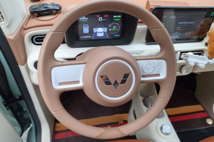 Used Wuling Hongguang MINIEV 2024 3rd Generation 215km Advanced Version Steering Wheel