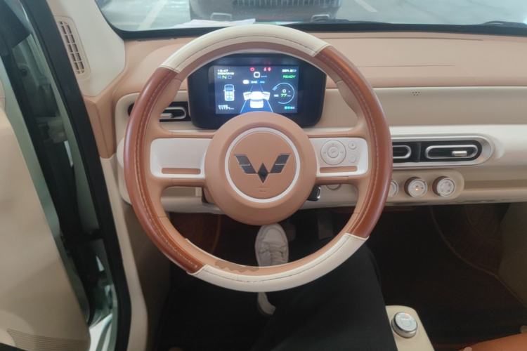 Used Wuling Hongguang MINIEV 2024 3rd Generation 215km Youth Edition Steering Wheel