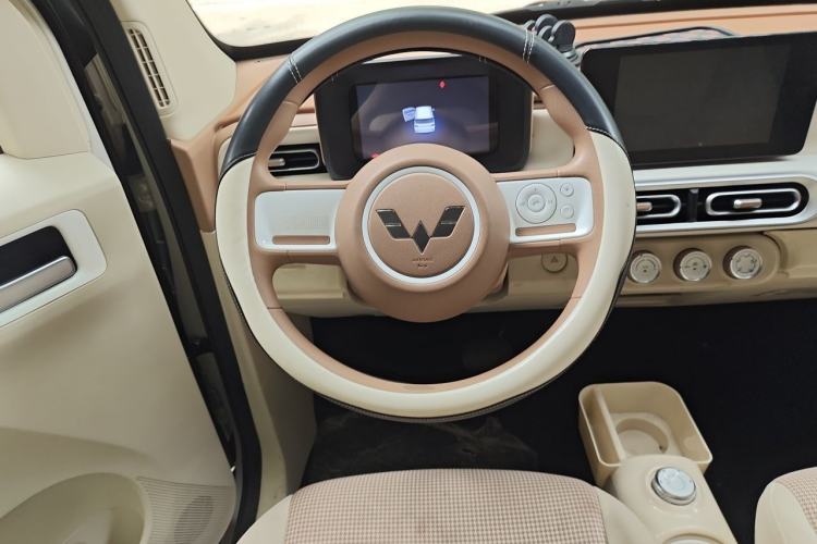 Used Wuling Hongguang MINIEV 2024 3rd Generation 215km Advanced Version Steering Wheel