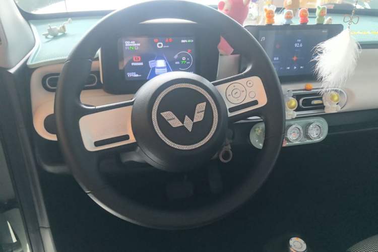 Used Wuling Hongguang MINIEV 2024 3rd Generation 215km Advanced Version Steering Wheel