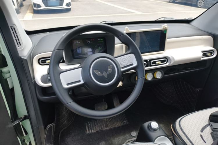 Used Wuling Hongguang MINIEV 2024 3rd Generation 215km Advanced Version Steering Wheel