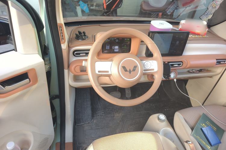 Used Wuling Hongguang MINIEV 2024 3rd Generation 215km Youth Edition Steering Wheel