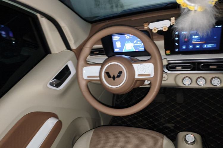 Used Wuling Hongguang MINIEV 2024 3rd Generation 215km Youth Edition Steering Wheel