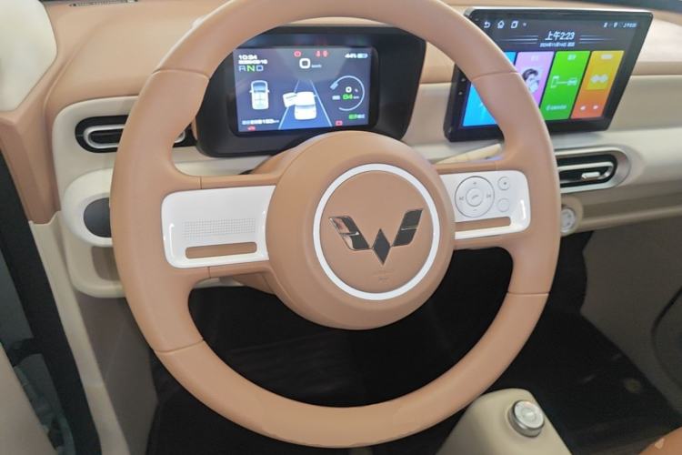 Used Wuling Hongguang MINIEV 2024 3rd Generation 215km Youth Edition Steering Wheel
