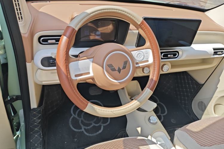 Used Wuling Hongguang MINIEV 2024 3rd Generation 215km Youth Edition Steering Wheel