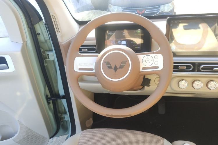 Used Wuling Hongguang MINIEV 2024 3rd Generation 215km Youth Edition Steering Wheel