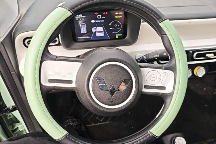Used Wuling Hongguang MINIEV 2024 3rd Generation 215km Youth Edition Steering Wheel